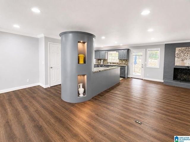 1 LAUREL SPRINGS ROAD, Anniston, AL 36207