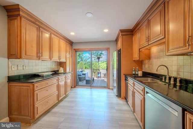 159 JENNIFER LN, Bala Cynwyd, PA 19004
