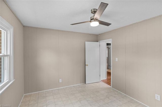 9771 Woodruff Road, Kernersville, NC 27284