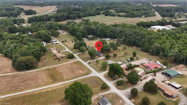 9771 Woodruff Road, Kernersville, NC 27284