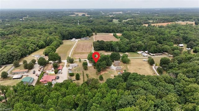 9771 Woodruff Road, Kernersville, NC 27284