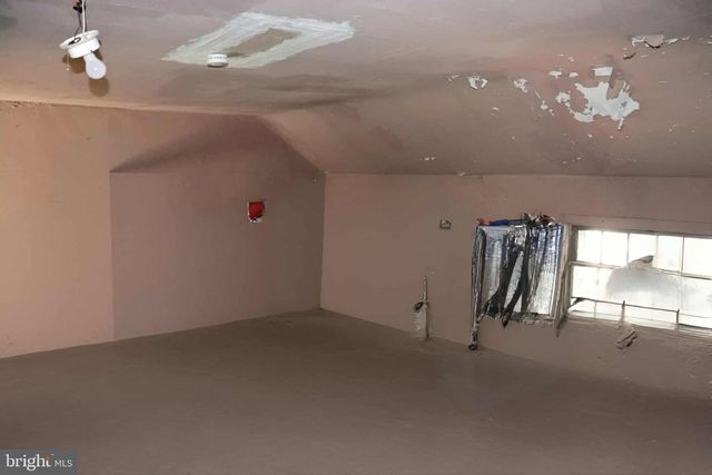 526 LAMBERTON ST, Trenton, NJ 08611