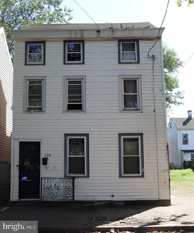 526 LAMBERTON ST, Trenton, NJ 08611