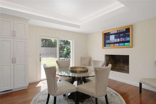 16 Lennon Road, Lincoln, RI 02865