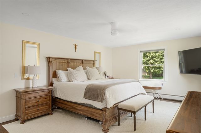 16 Lennon Road, Lincoln, RI 02865