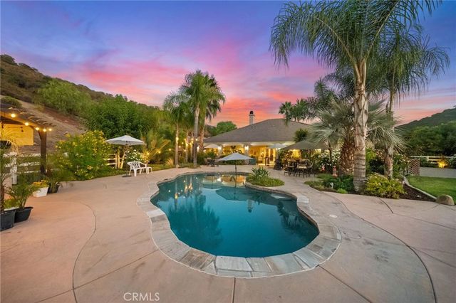 39898 Via Sereno, Murrieta, CA 92562