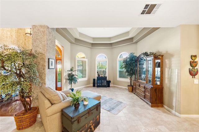 39898 Via Sereno, Murrieta, CA 92562