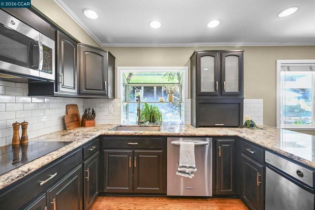 139 Mt Everest Ct, Clayton, CA 94517