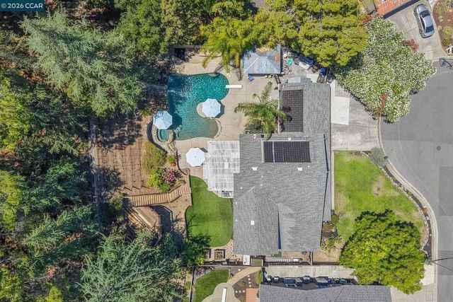139 Mt Everest Ct, Clayton, CA 94517