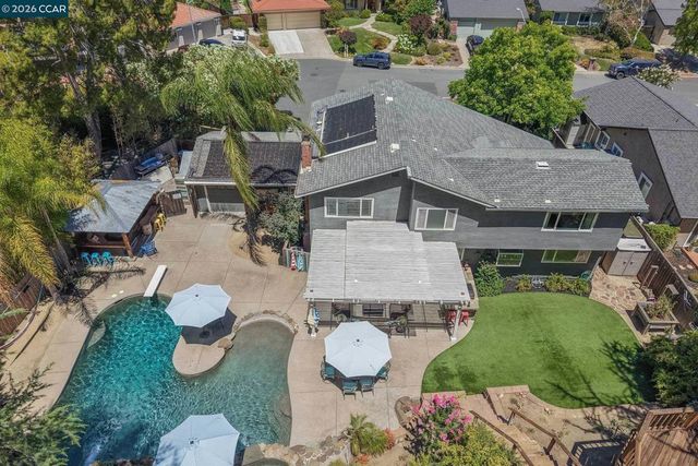 139 Mt Everest Ct, Clayton, CA 94517