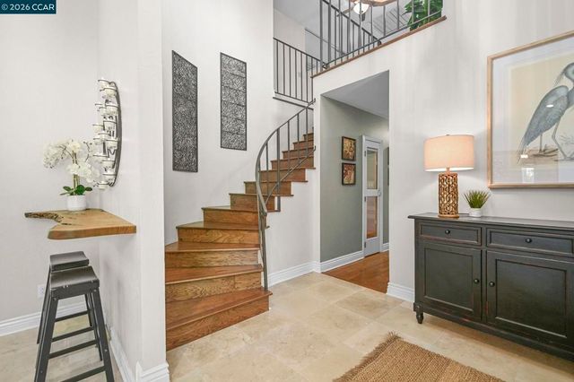 139 Mt Everest Ct, Clayton, CA 94517