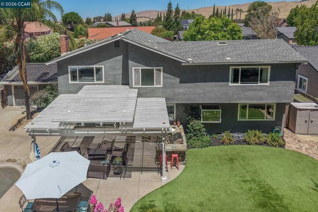 139 Mt Everest Ct, Clayton, CA 94517