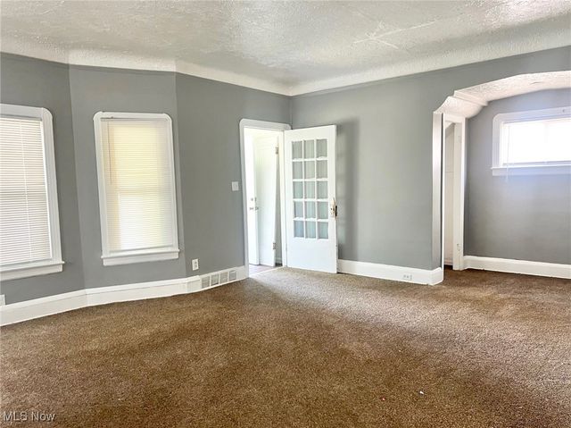 3467 E 142nd Street, Cleveland, OH 44120