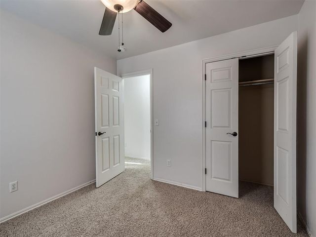 12276 SW 10th Street, Yukon, OK 73099