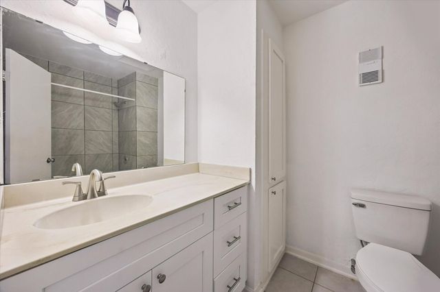 6645 Wanda Lane, Houston, TX 77074