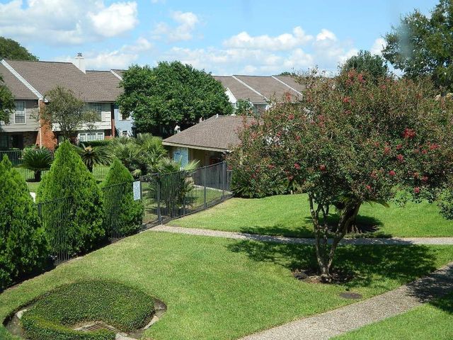 6645 Wanda Lane, Houston, TX 77074