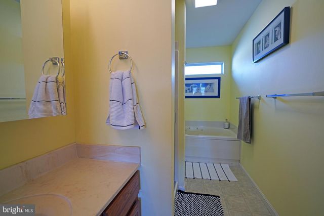 268 LAKESIDE DR, Lewes, DE 19958