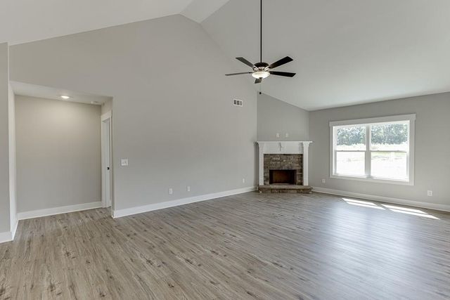 89 Creek Stone Drive, Hartwell, GA 30643