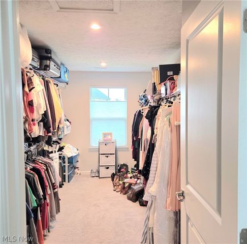 7181 Stonegate Circle NE, Canton, OH 44721