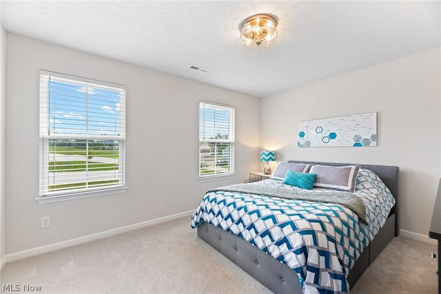 7181 Stonegate Circle NE, Canton, OH 44721