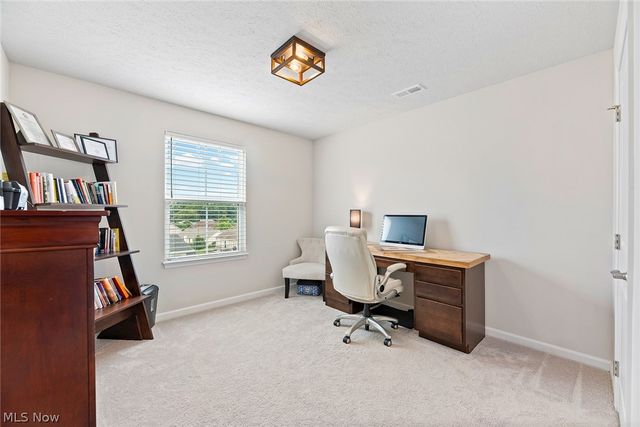7181 Stonegate Circle NE, Canton, OH 44721