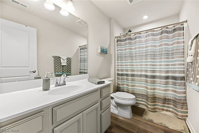 7181 Stonegate Circle NE, Canton, OH 44721