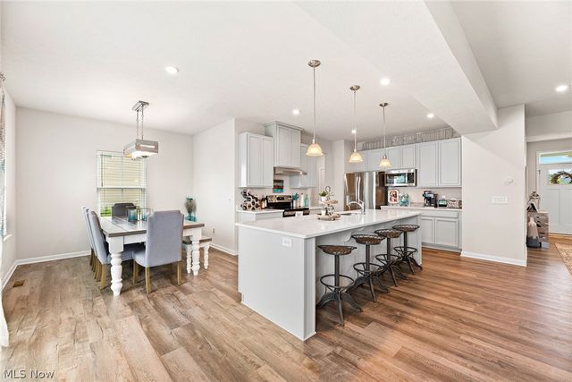 7181 Stonegate Circle NE, Canton, OH 44721