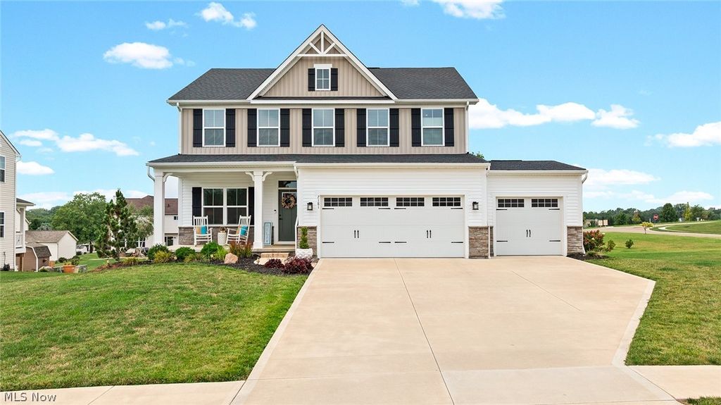 7181 Stonegate Circle NE, Canton, OH 44721