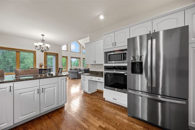 1280 Winchester Drive, Swisher, IA 52338