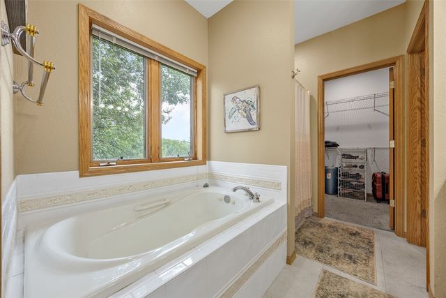 1280 Winchester Drive, Swisher, IA 52338