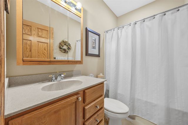 1280 Winchester Drive, Swisher, IA 52338