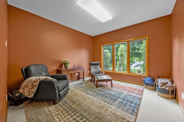 1280 Winchester Drive, Swisher, IA 52338
