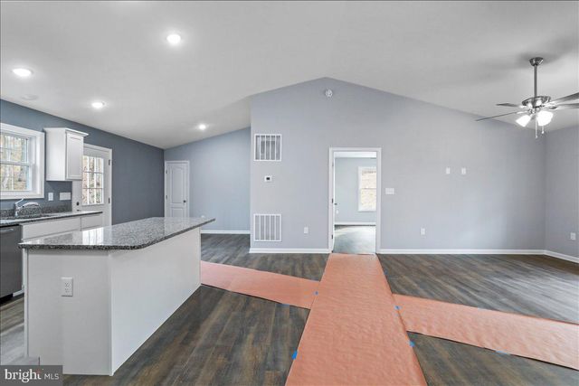 503 WAMBACH CT, Front Royal, VA 22630