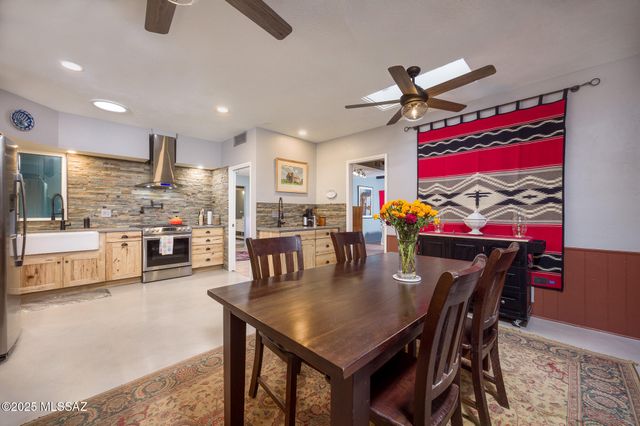 3270 N Sabino Vista Circle, Tucson, AZ 85750