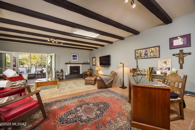 3270 N Sabino Vista Circle, Tucson, AZ 85750