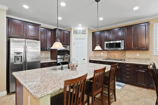 11285 Figtree Terrace Road, Corona, CA 92883