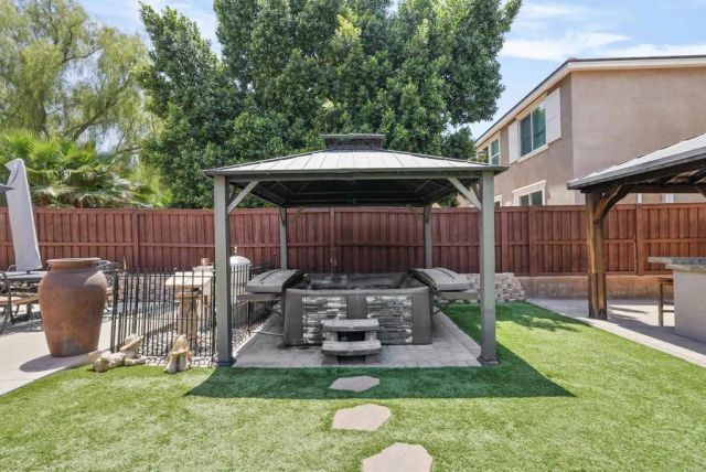 11285 Figtree Terrace Road, Corona, CA 92883