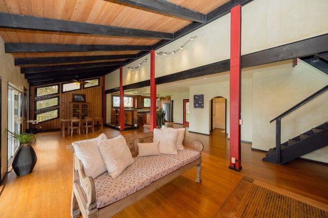 59 Door Of Faith Rd, Haiku, HI 96708