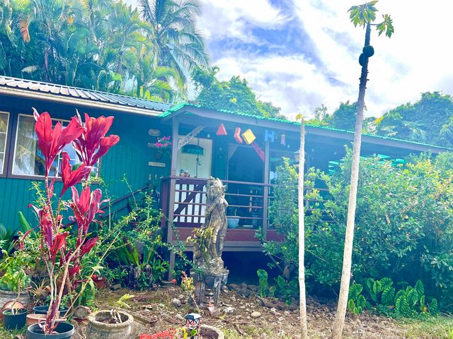 59 Door Of Faith Rd, Haiku, HI 96708