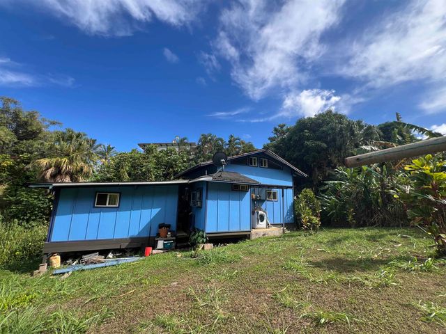 59 Door Of Faith Rd, Haiku, HI 96708