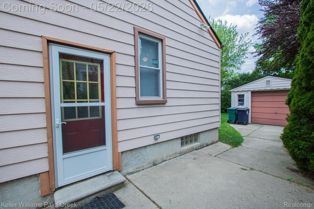 1824 Westgate Avenue, Royal Oak, MI 48073