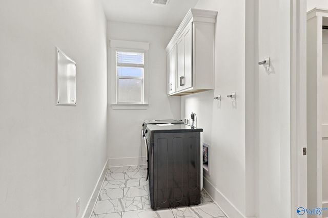 252 Farmhouse Drive, Madison, AL 35757