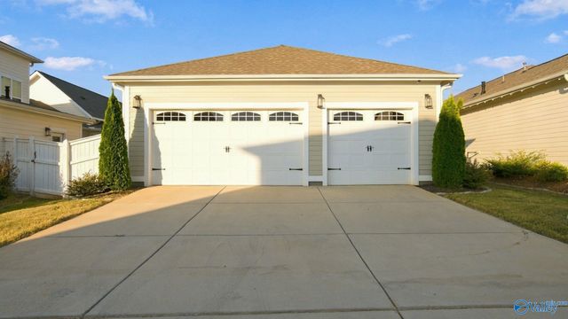 252 Farmhouse Drive, Madison, AL 35757