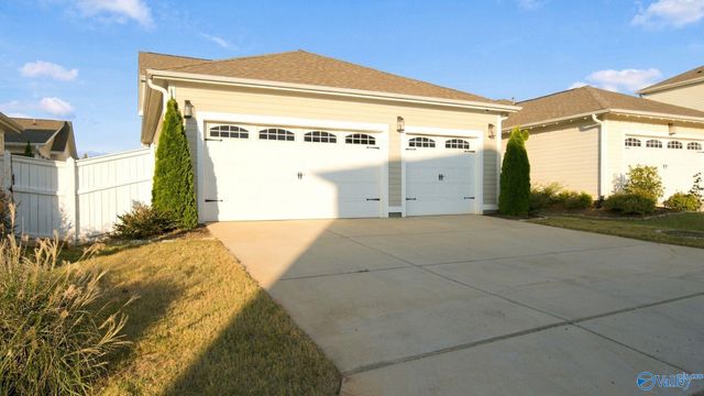 252 Farmhouse Drive, Madison, AL 35757