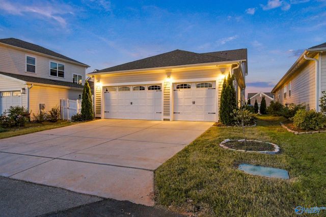 252 Farmhouse Drive, Madison, AL 35757