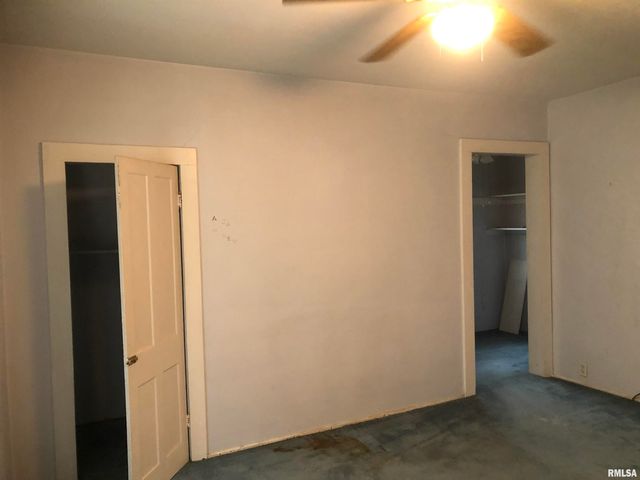 1805 E Keys Avenue, Springfield, IL 62702