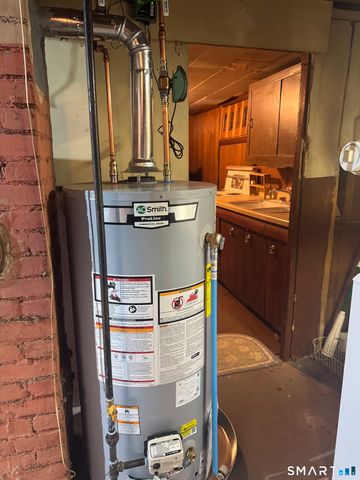 122 Bayberry Drive, Bristol, CT 06010