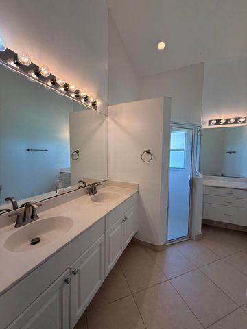 633 NW Whitfield Way, Port St. Lucie, Port St Lucie, FL 34986
