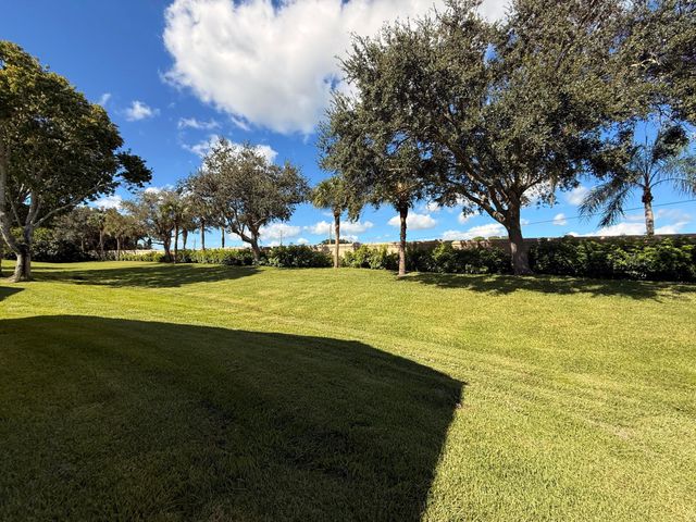 633 NW Whitfield Way, Port St. Lucie, Port St Lucie, FL 34986