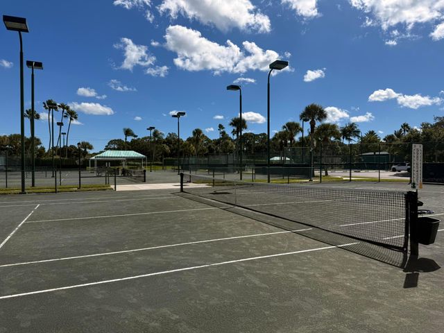 633 NW Whitfield Way, Port St. Lucie, Port St Lucie, FL 34986